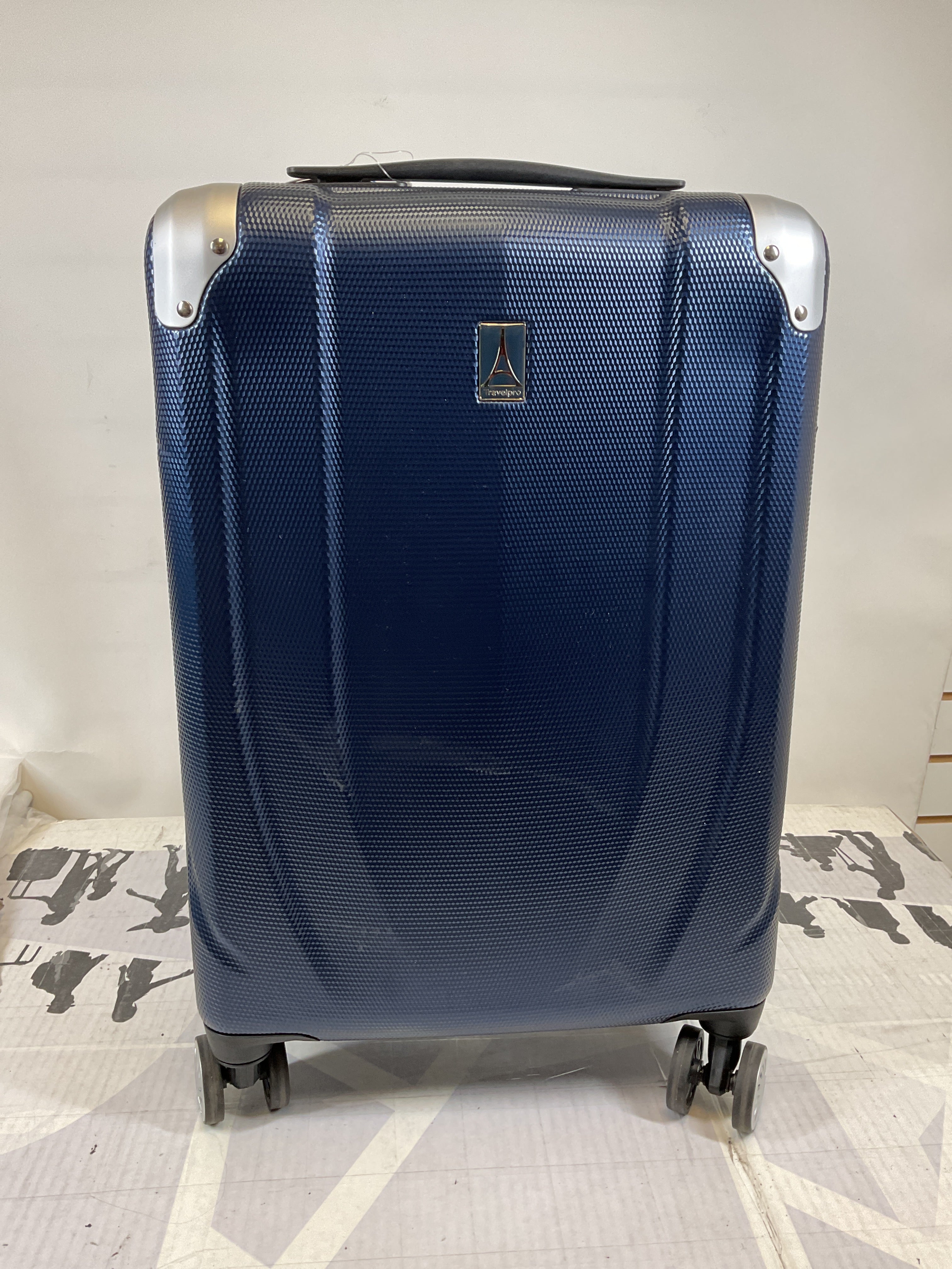 Travelpro Pathways 3 Hardside Expandable Luggage, 8 Spinner Wheels, Lightweight Hard Shell Suitcase, Carry On 21 Inch ( Royal Blue , Carry On 21 Inch ) Royal Blue Carry On 21 Inch U23