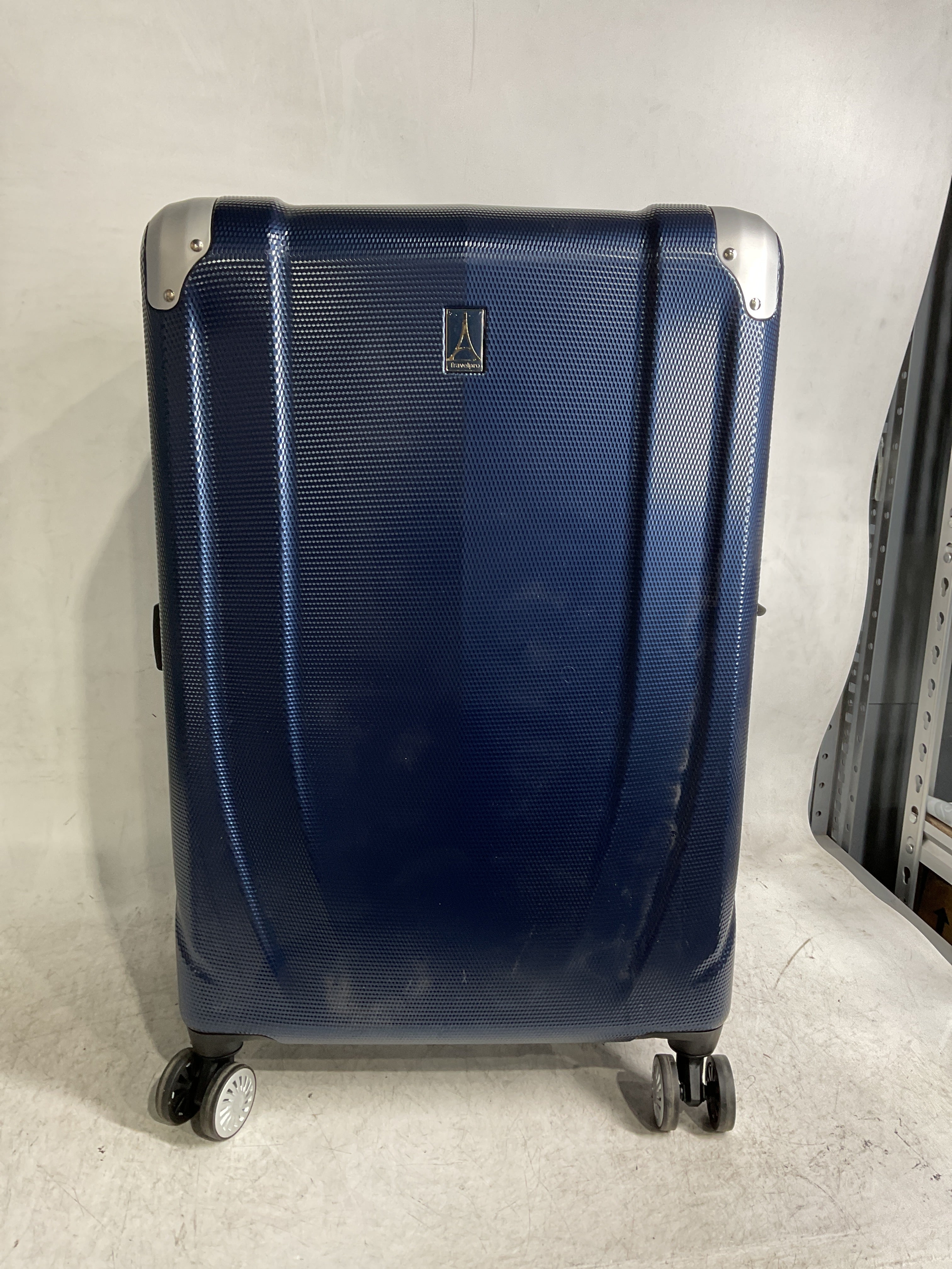 Travelpro Pathways 3 Hardside Expandable Luggage, 8 Spinner Wheels, Lightweight Hard Shell Suitcase ( Royal Blue , Checked Medium 25 Inch ) Royal Blue Checked Medium 25 Inch U2