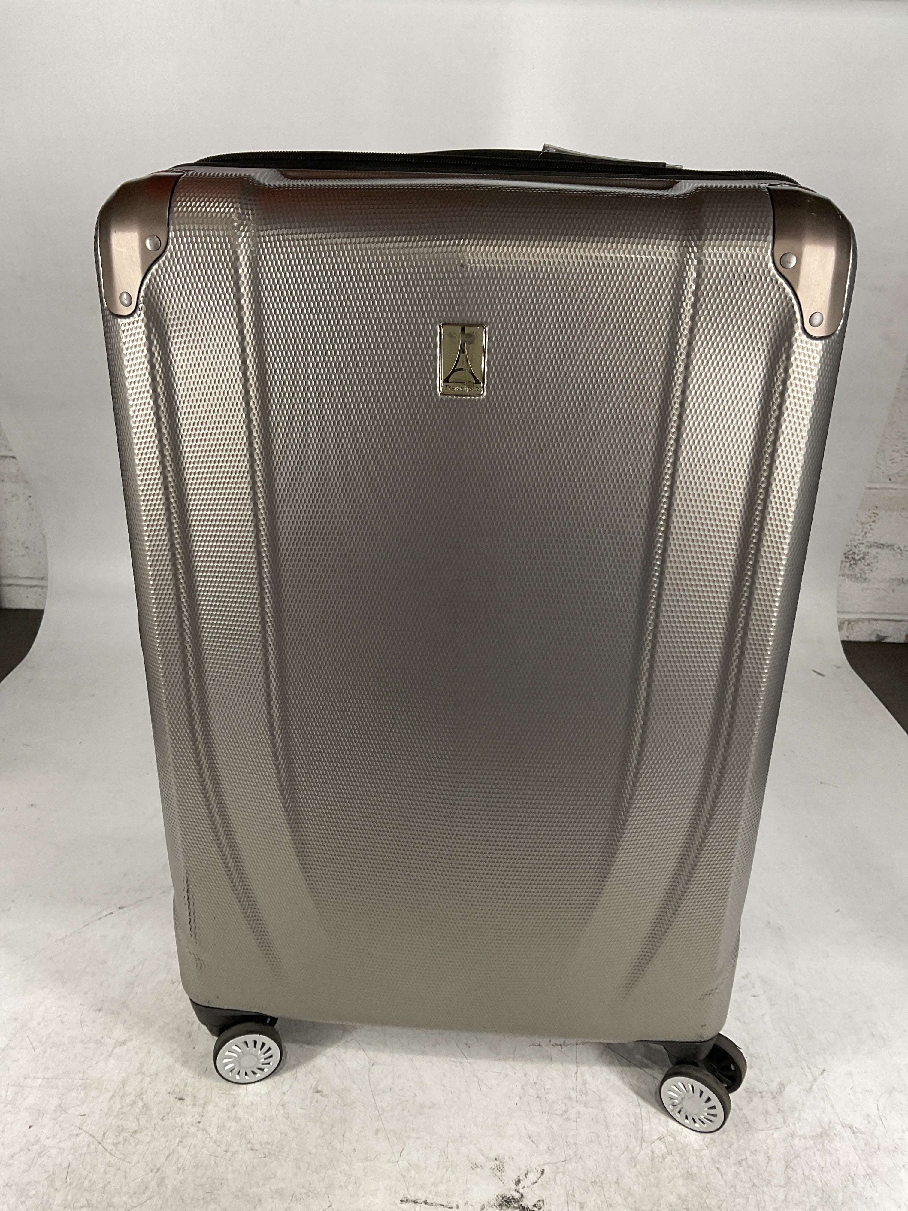 Travelpro Pathways 3 Hardside Expandable Luggage, 8 Spinner Wheels, Lightweight Hard Shell Suitcase U3