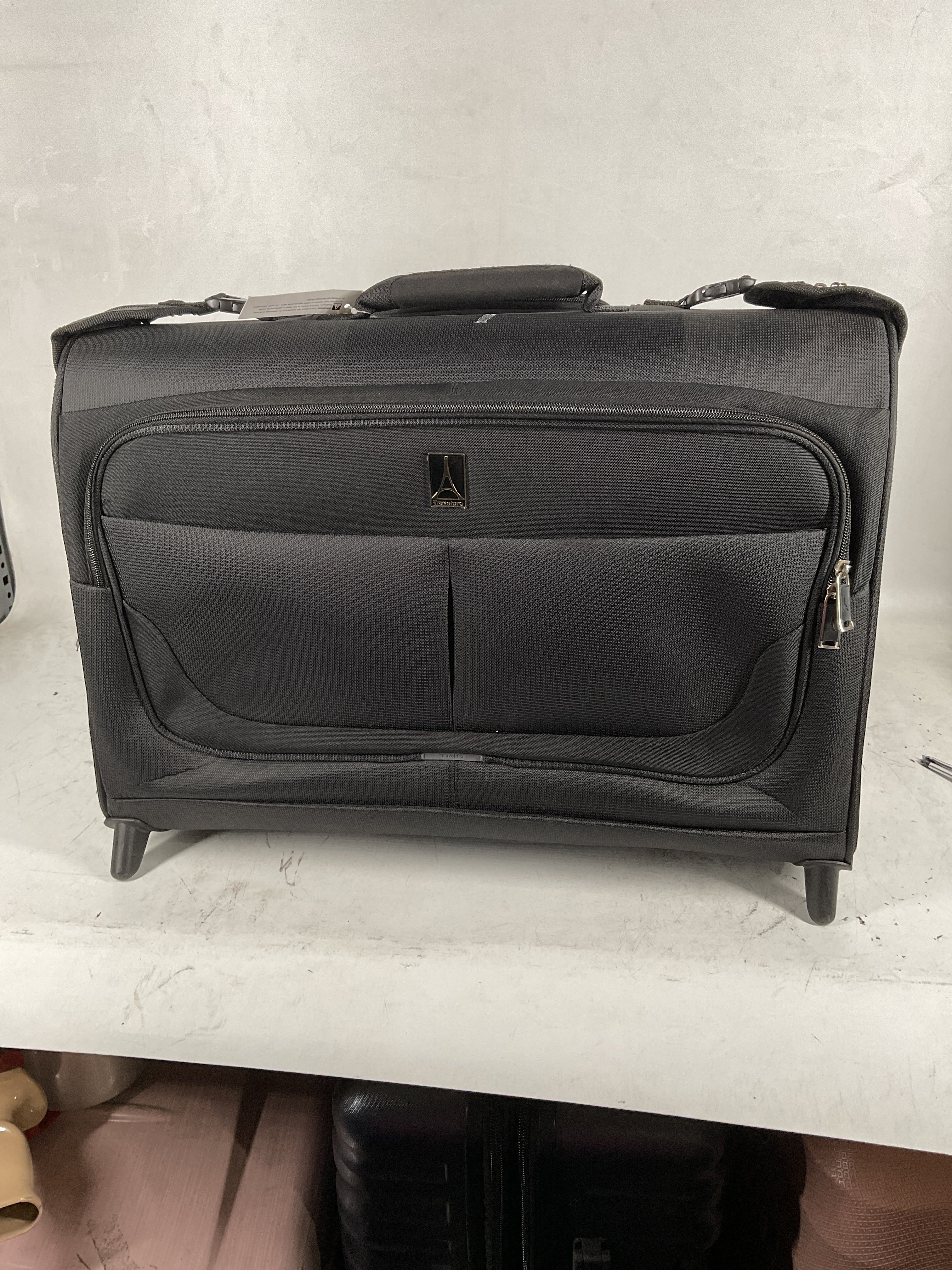 Travelpro Skypro Lightweight Airline Size Carry On Luggage Trolley Suitcase Midnight Black 22 Rolling Garment Bag U7