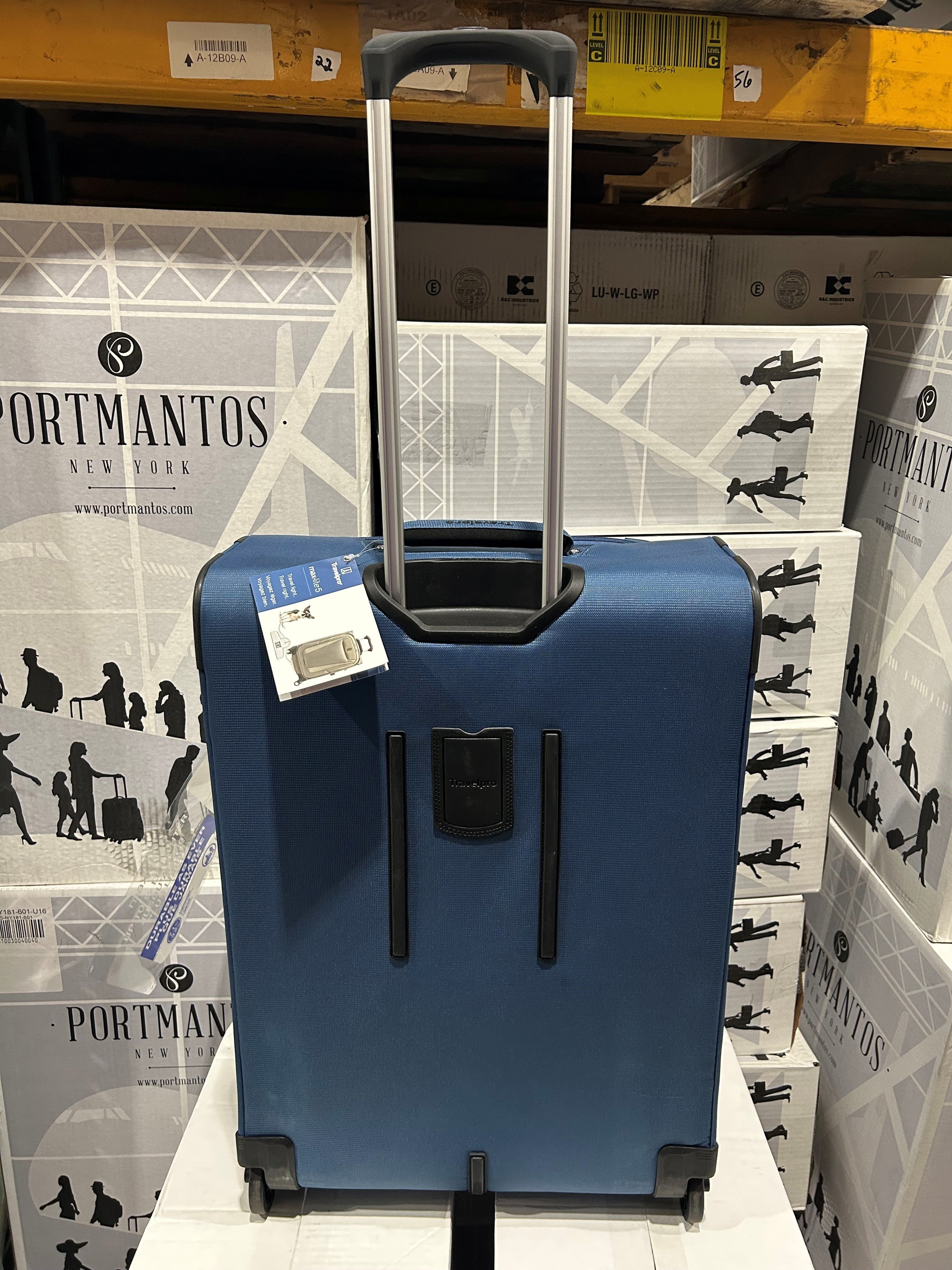 Travelpro Maxlite 5 Softside Expandable Upright 2 Wheel Luggage, Lightweight Suitcase, Men and Women U10
