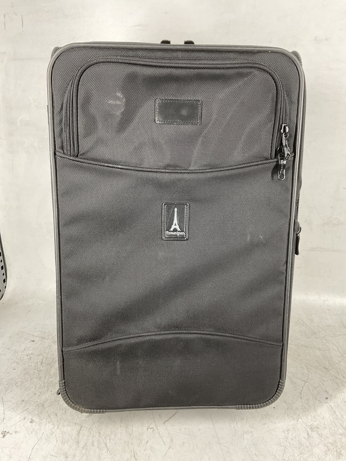 Travelpro Flight Crew Black Carry On  U3