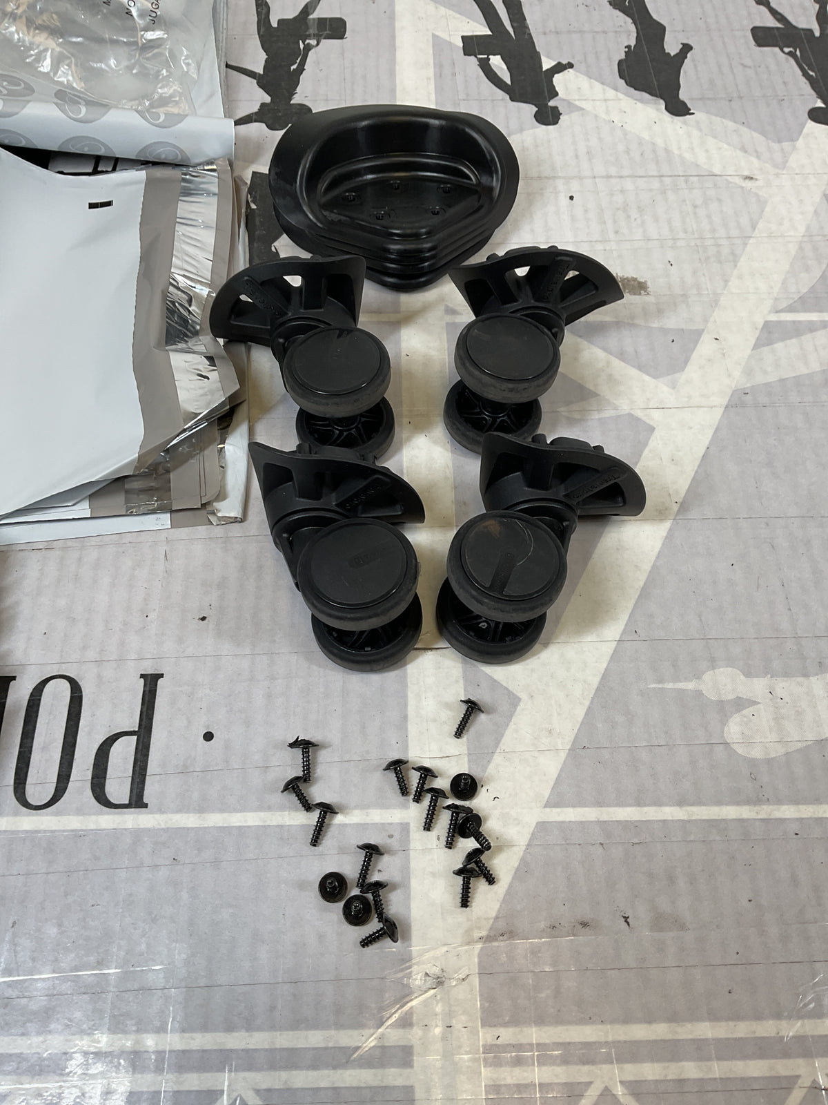 Travelpro MaxLite Air 2 Large Set of 4 Wheels U93