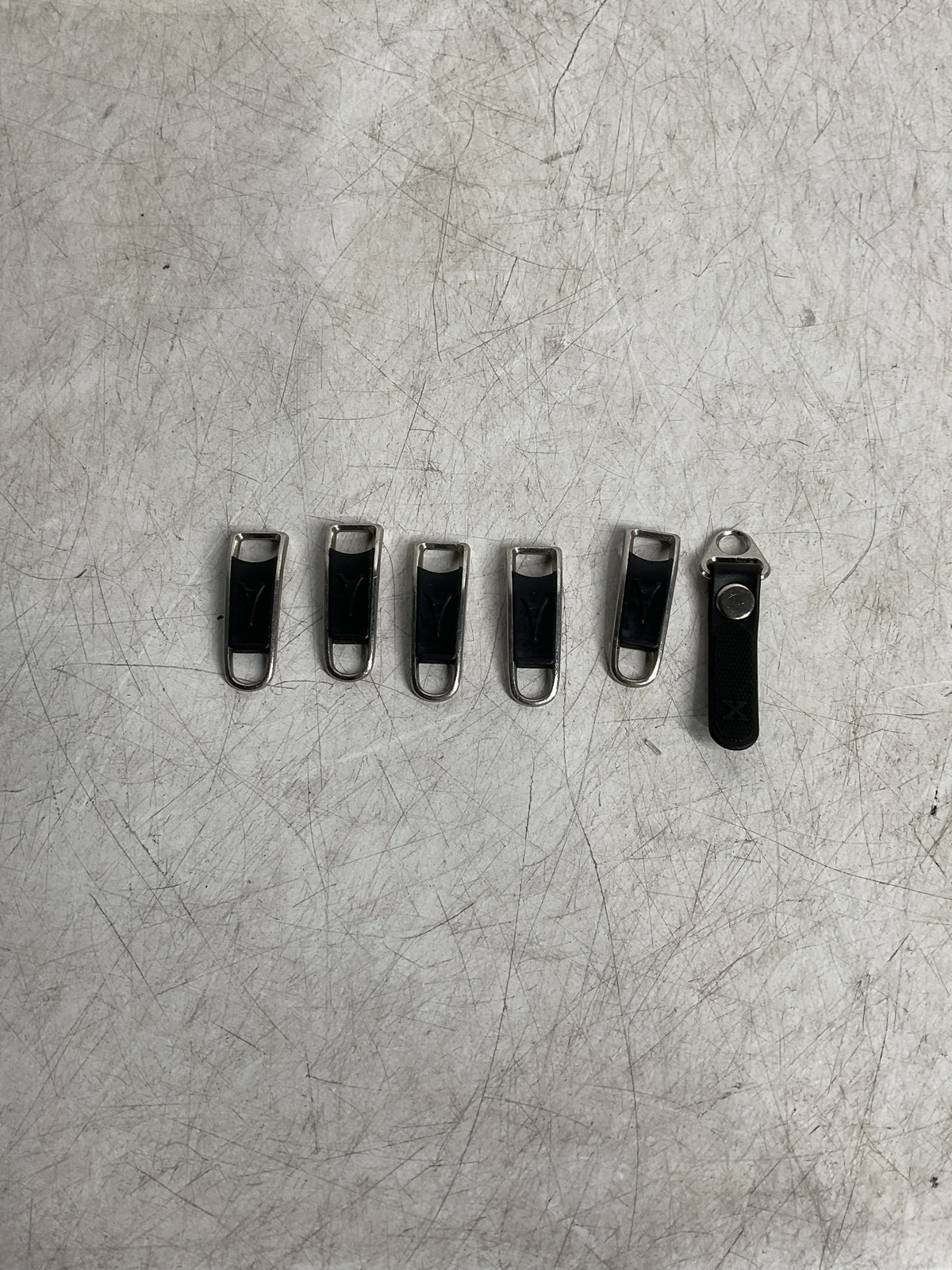 Travelpro MaxLite 5 Set of Zipper Pulls U14