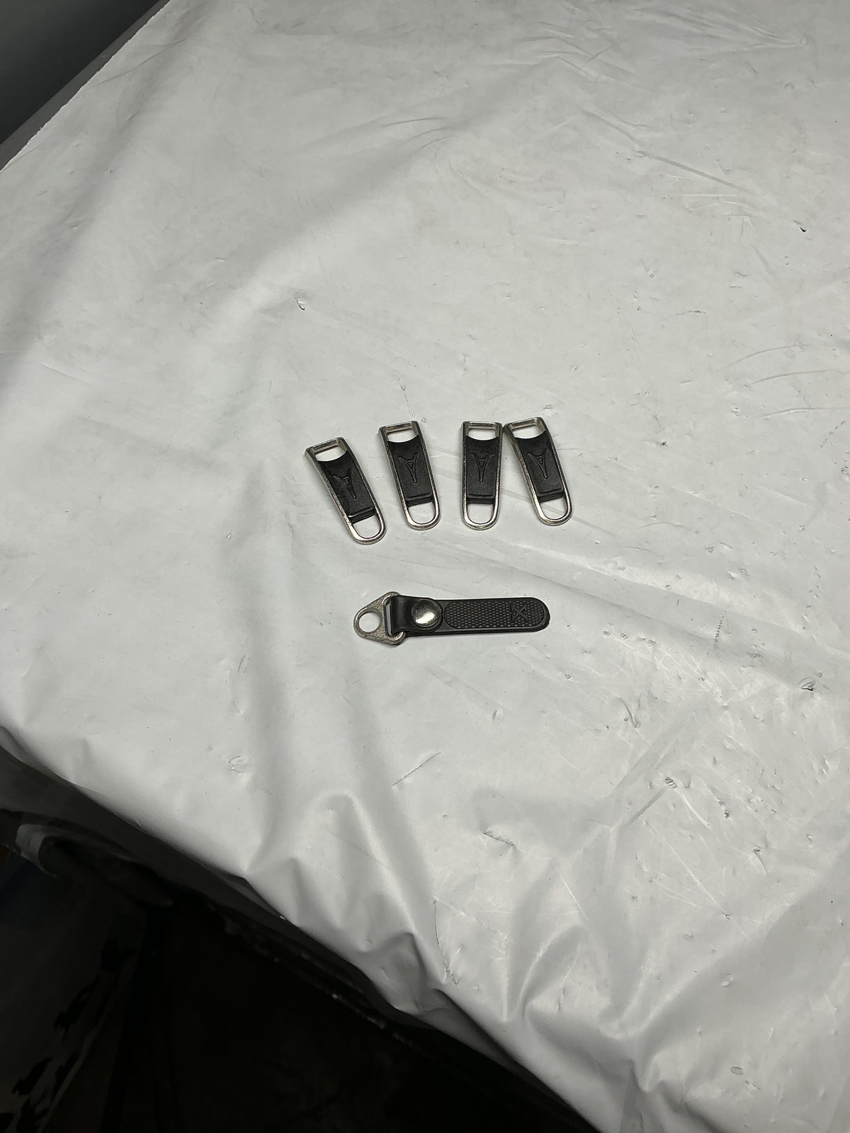Travelpro MaxLite 5 Set of Zipper Pulls U44