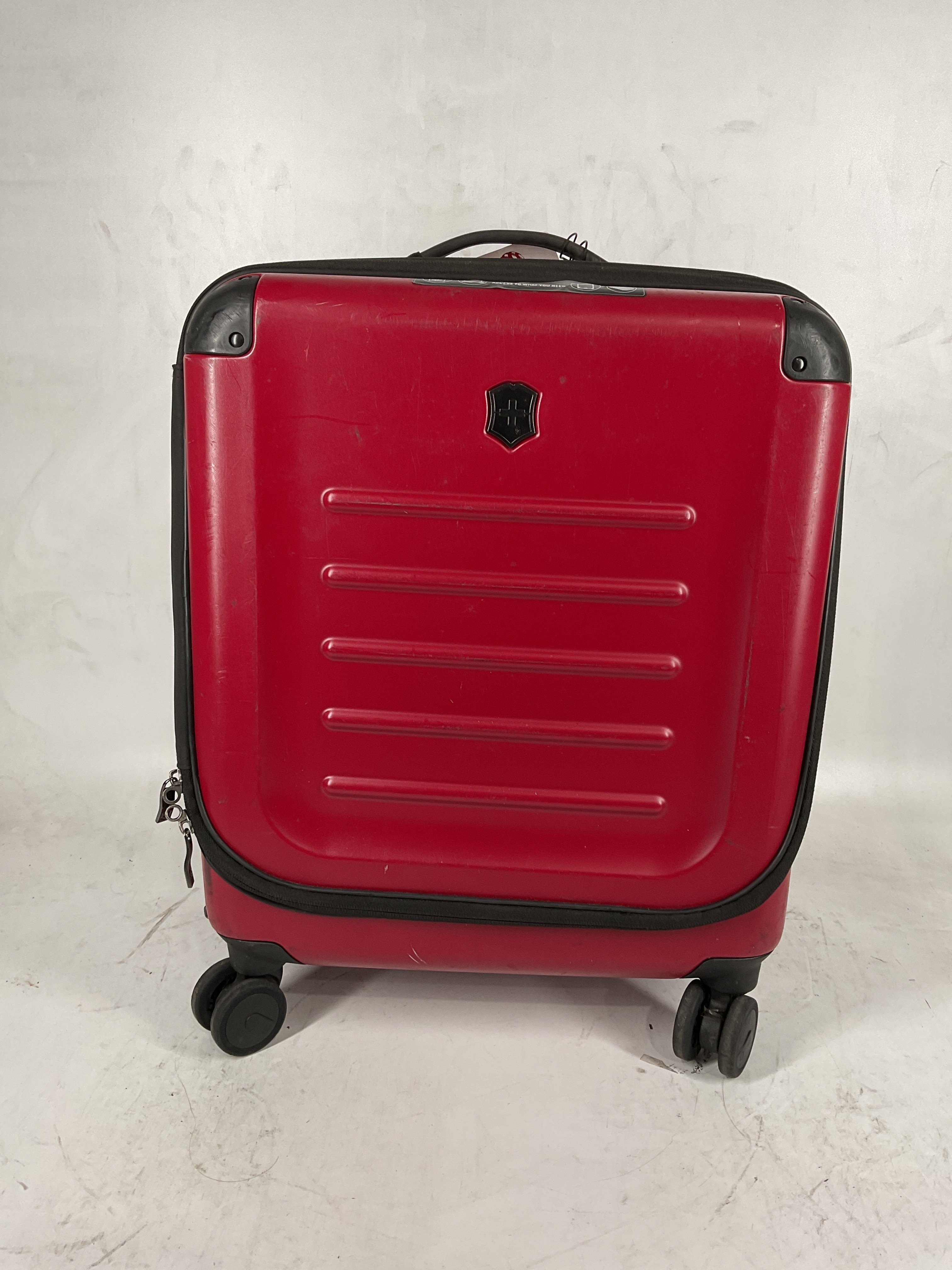 Victorinox Spectra 2.0 Dual-Access Extra-Capacity Carry-On Red One Size U1
