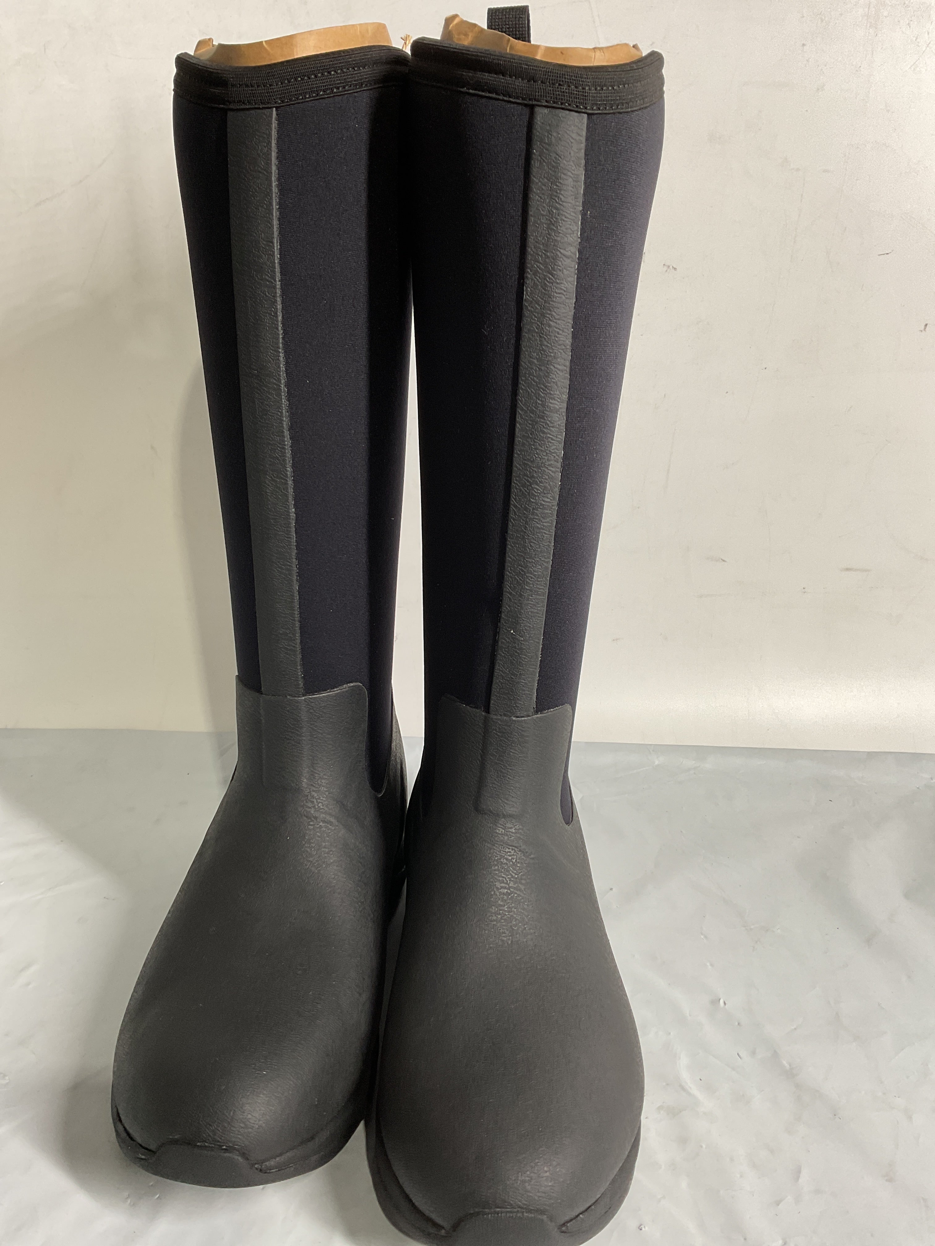 MUCK Women's Arctic Adventure Tall Boot, Black, Size 9(M) Black 9 U1
