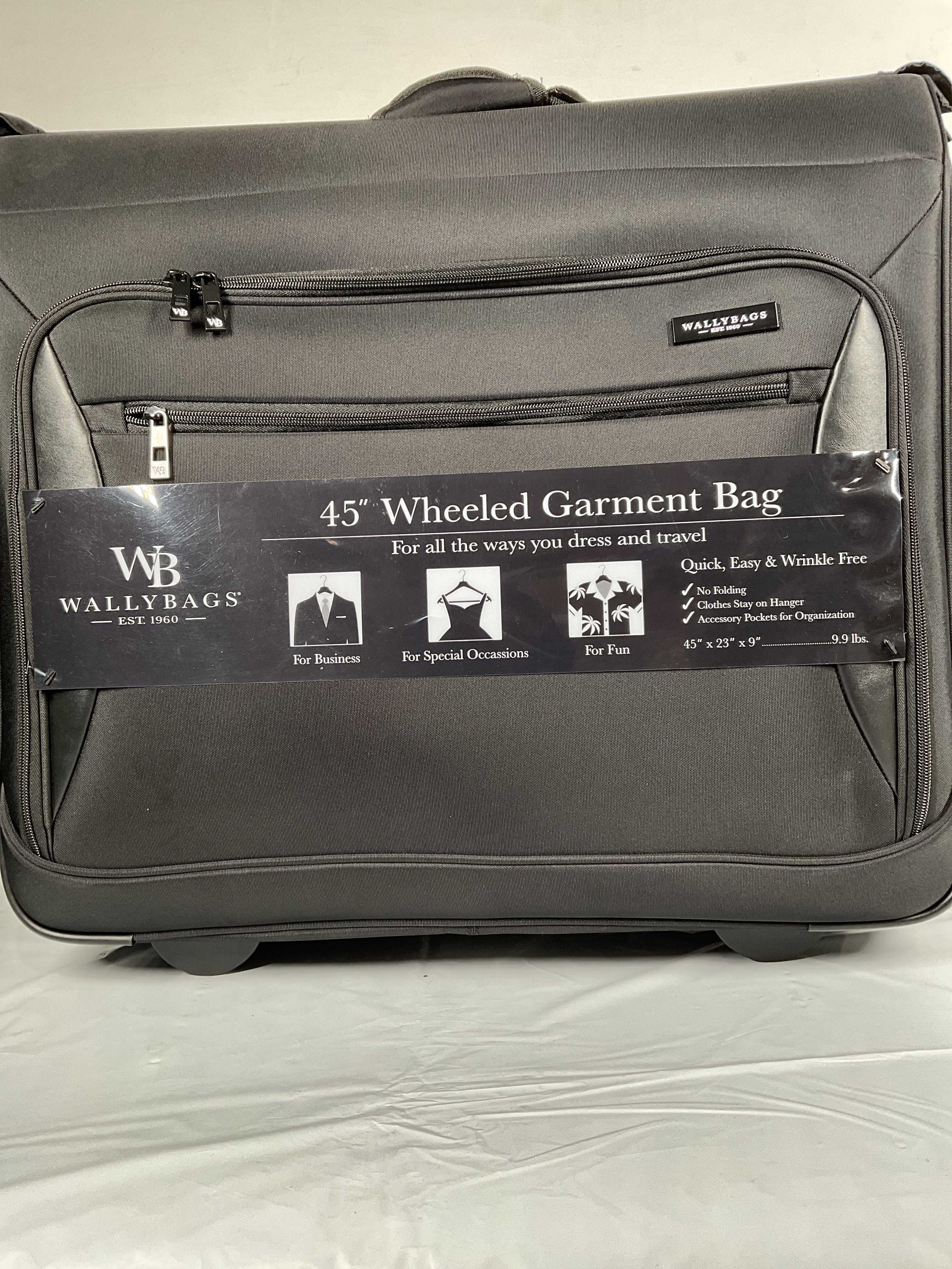 WallyBags® 45” Premium Rolling Garment Bag with multiple pockets ( Black , One Size ) Black One Size U20