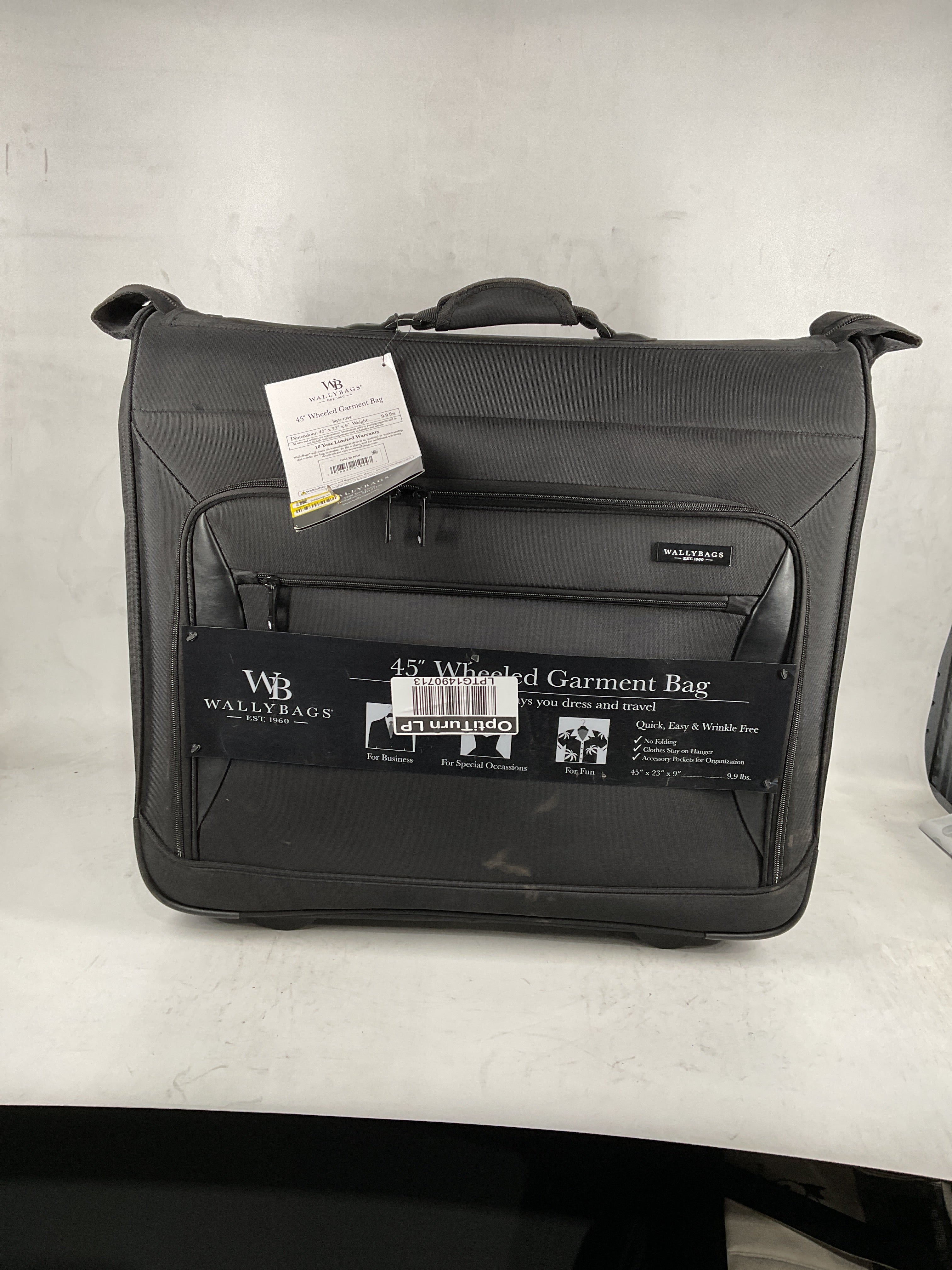 WallyBags® 45” Premium Rolling Garment Bag with multiple pockets Black One Size U4