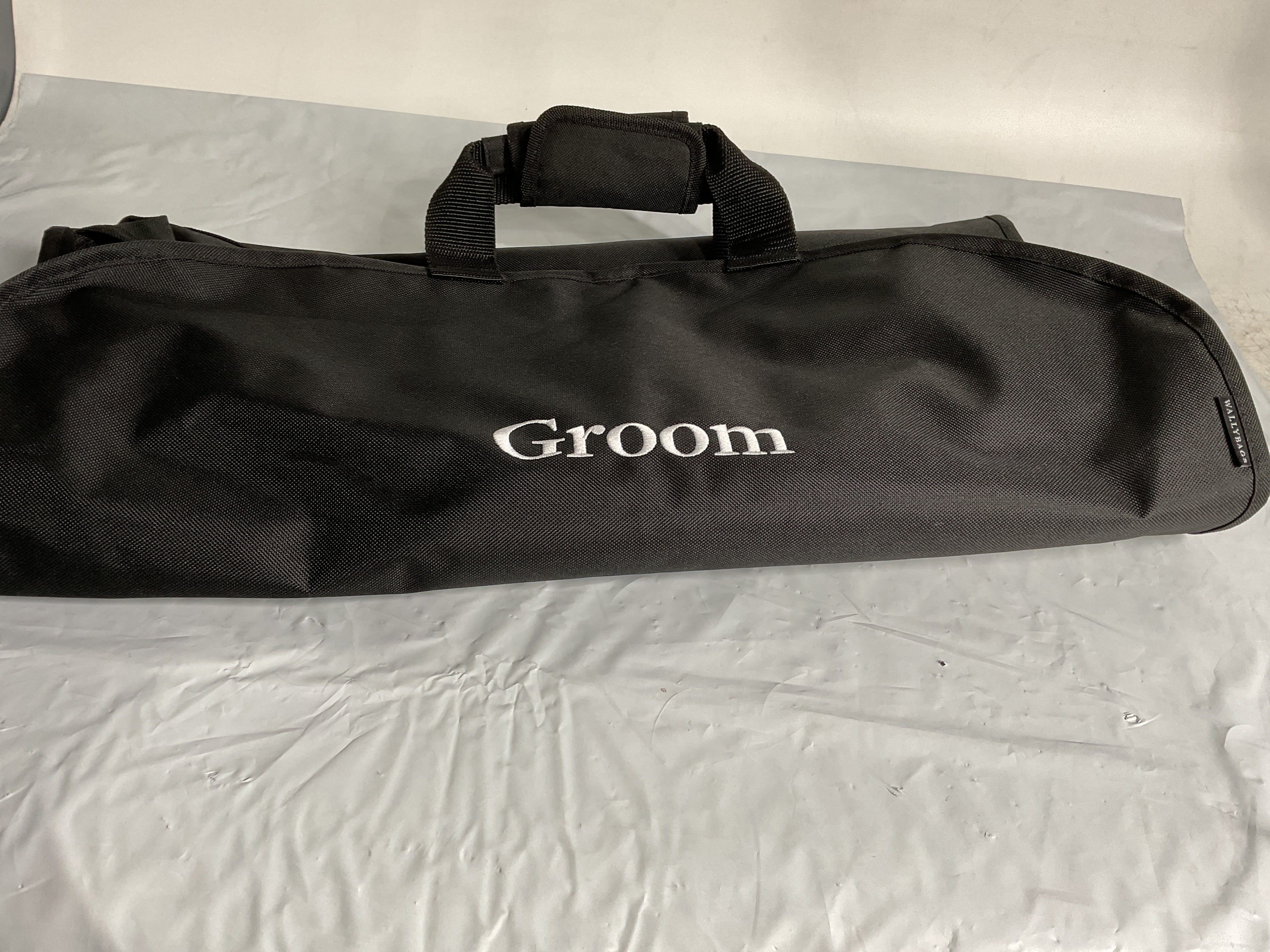 WallyBags 40" Deluxe Groom Tux and Suit Travel Garment Bag ( Black-G3 , One Size ) Black-G3 One Size U1