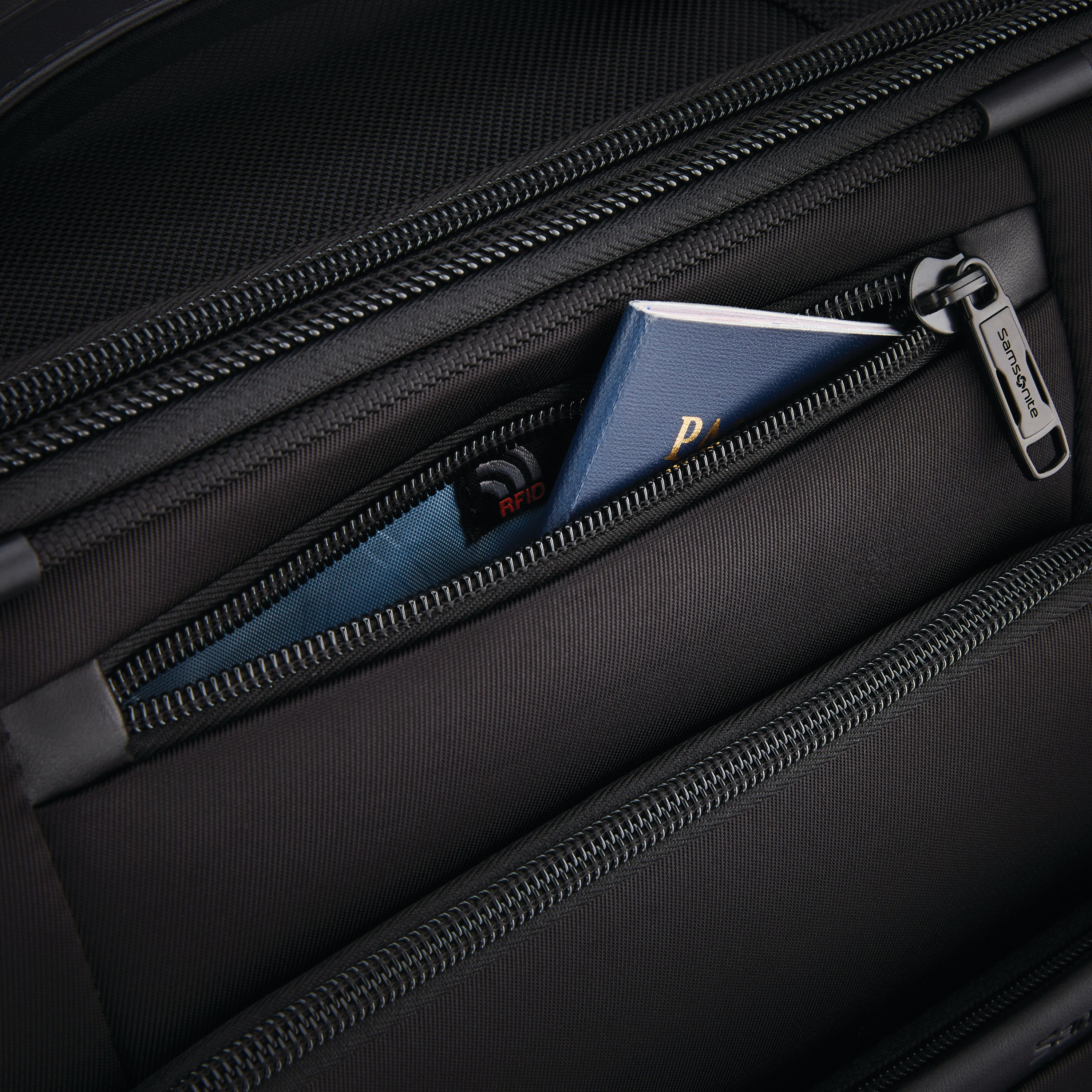 Samsonite PRO Expandable Spinners U3