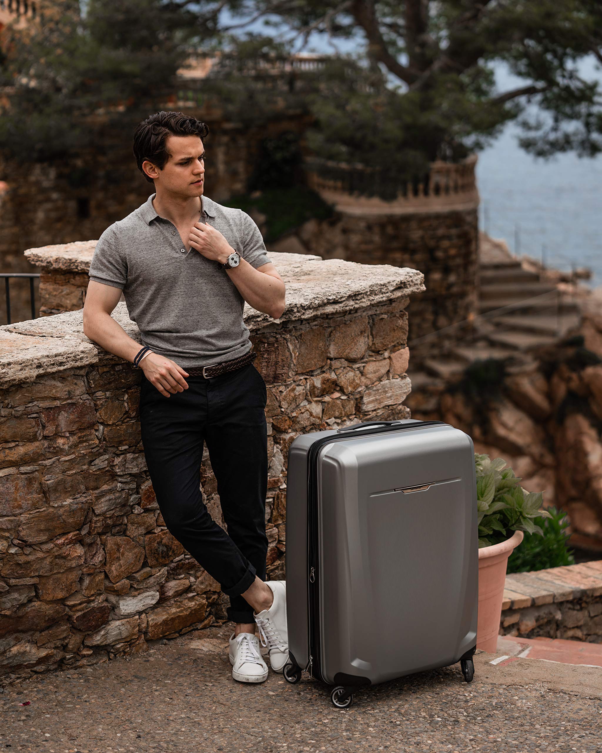 Samsonite Winfield 3 DLX Spinner U2