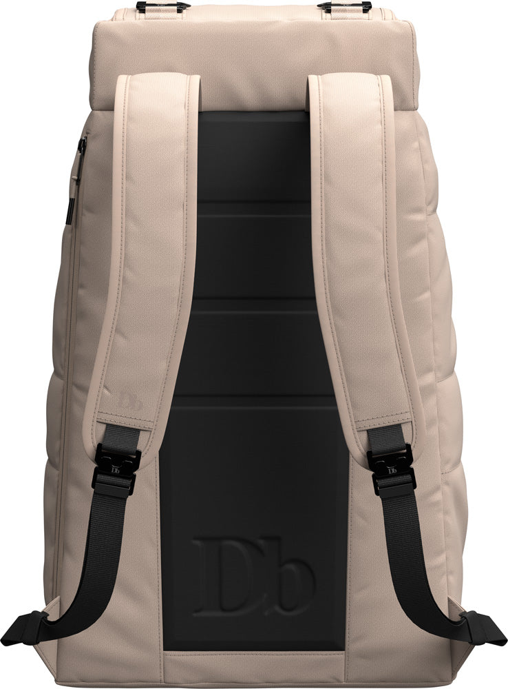 D_b_ Hugger Backpack Fogbow Beige 30 L U2