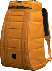 D_b_ Hugger Backpack U1