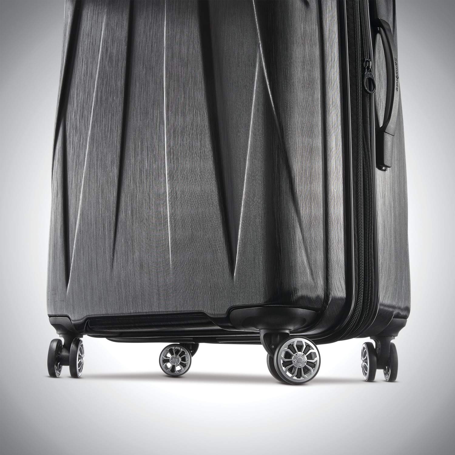 Samsonite Centric 2 Expandable Hardside Luggage Set with Dual Spinner Wheels U1