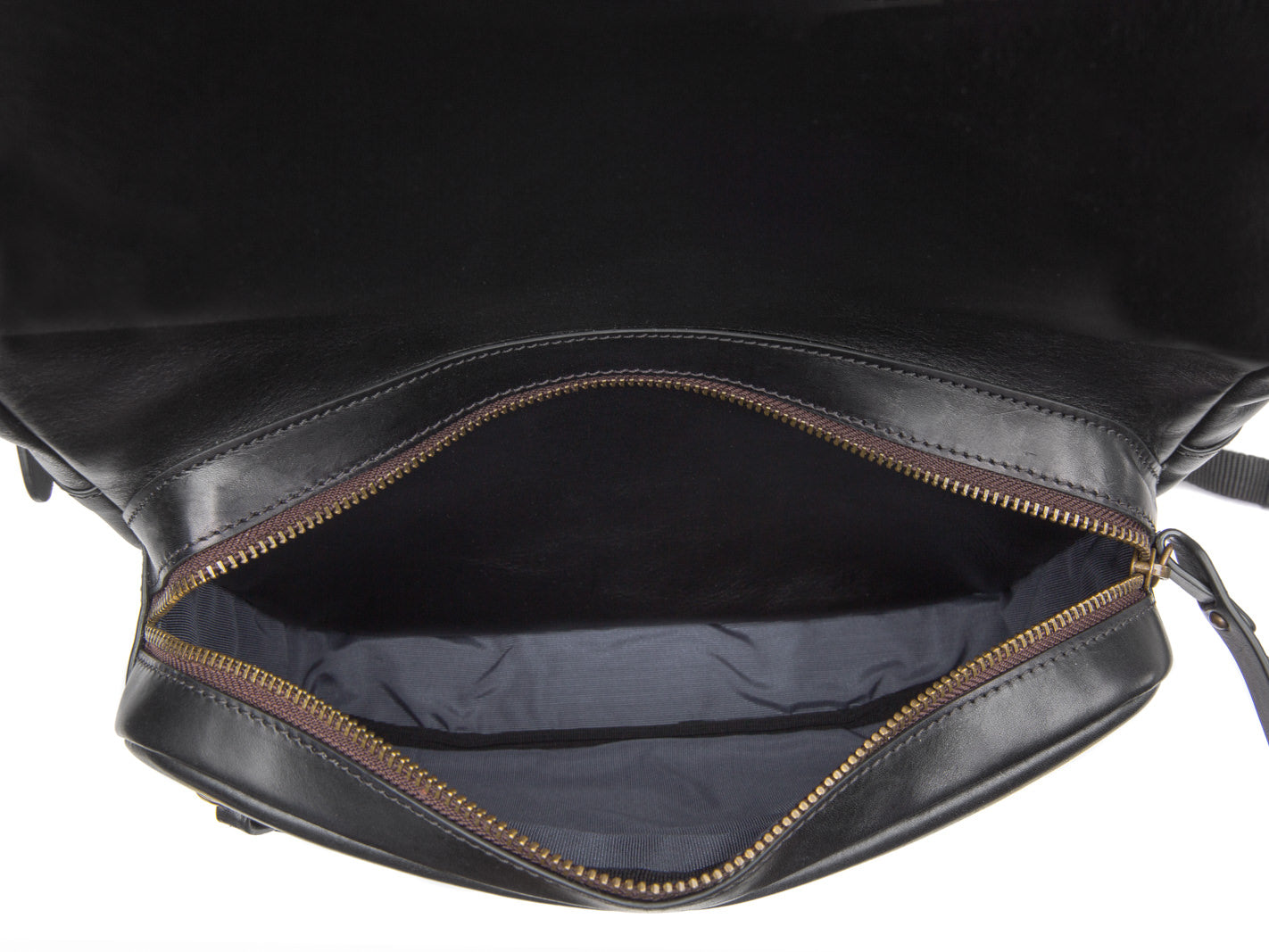 Bosca Dolce Crosby Backpack ( Black , One Size ) Black One Size U1