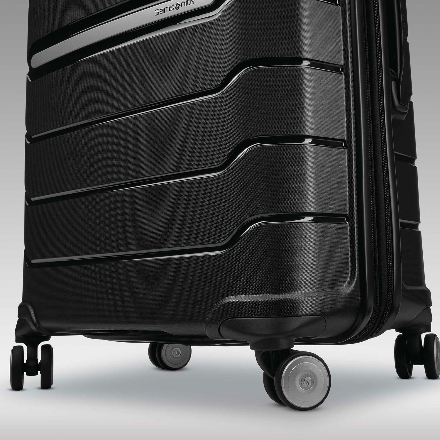 Samsonite Freeform Hardside 3-Piece Bundle | 21 and 28-Inch Spinners, Travel Pillow ( Black , One Size ) Black One Size U1
