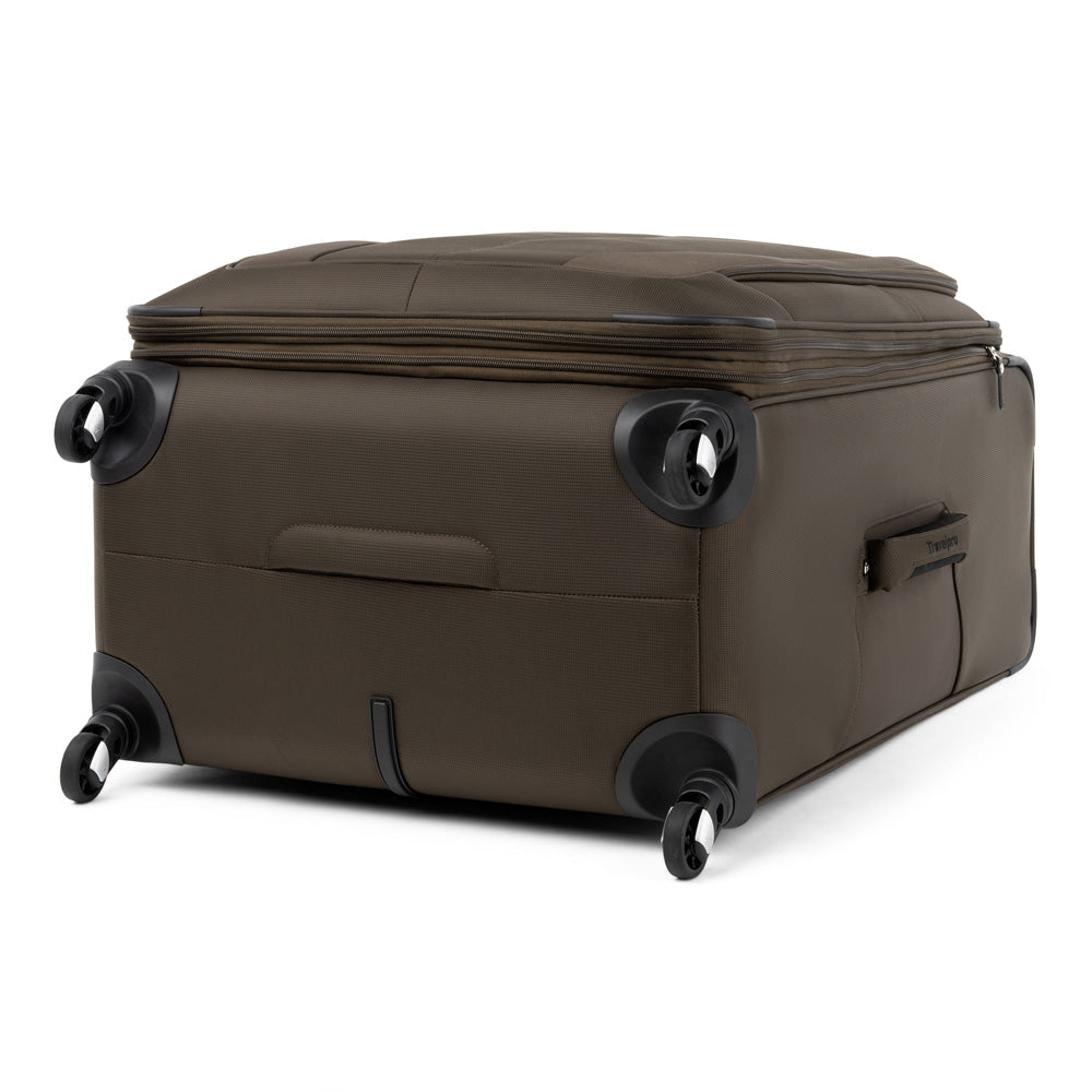 Travelpro Maxlite 5 Softside Expandable Luggage with 4 Spinner Wheels, Lightweight Suitcase, Men and Women U8