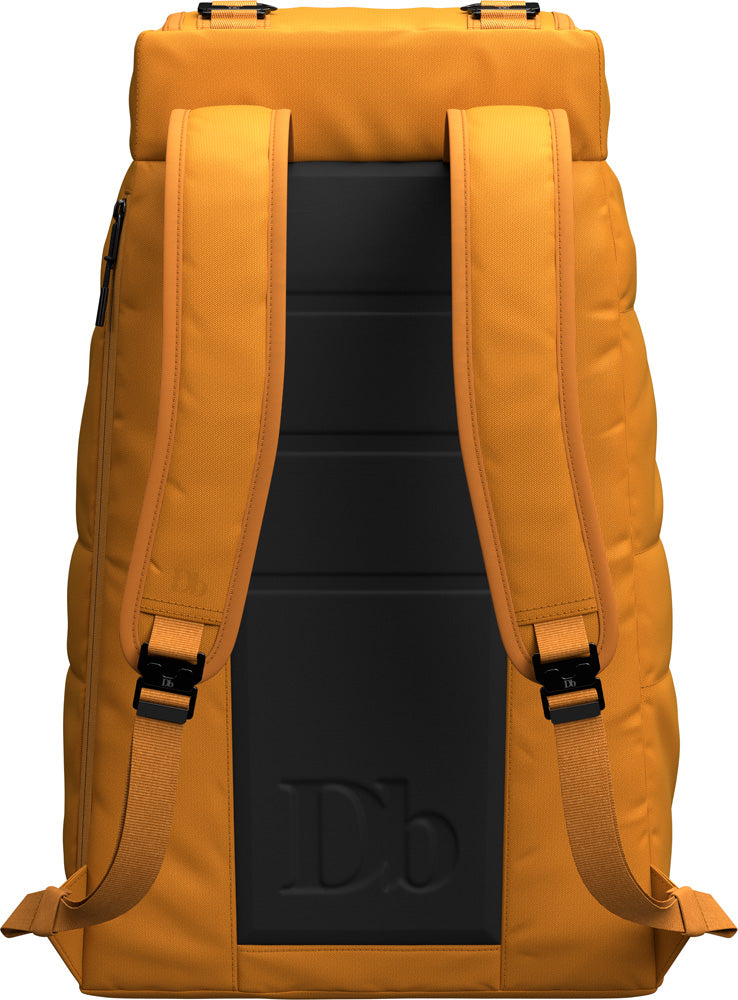 D_b_ Hugger Backpack U1