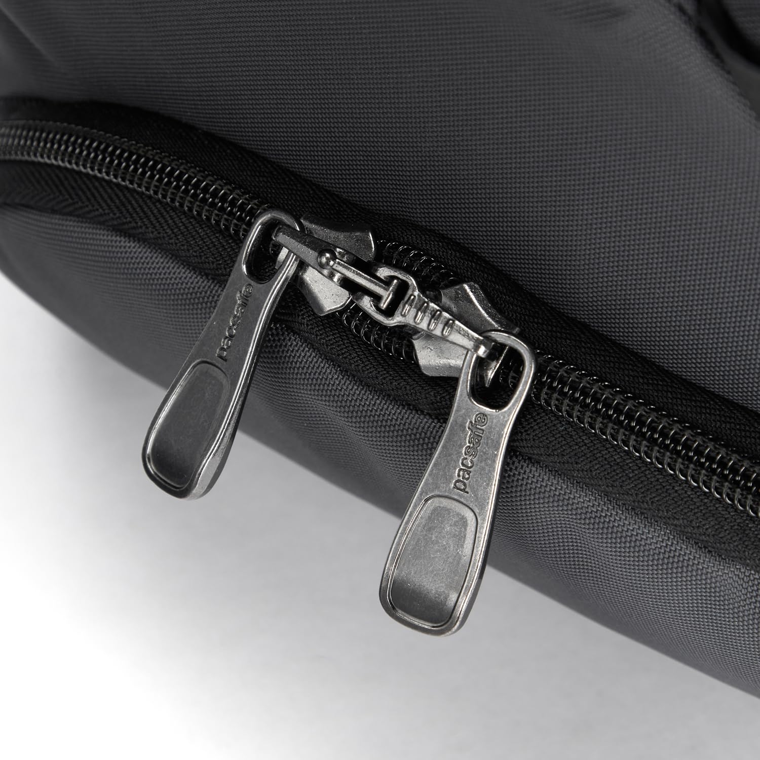 Pacsafe EXP35 Travel Backpack ( Slate , One Size ) Slate One Size U1