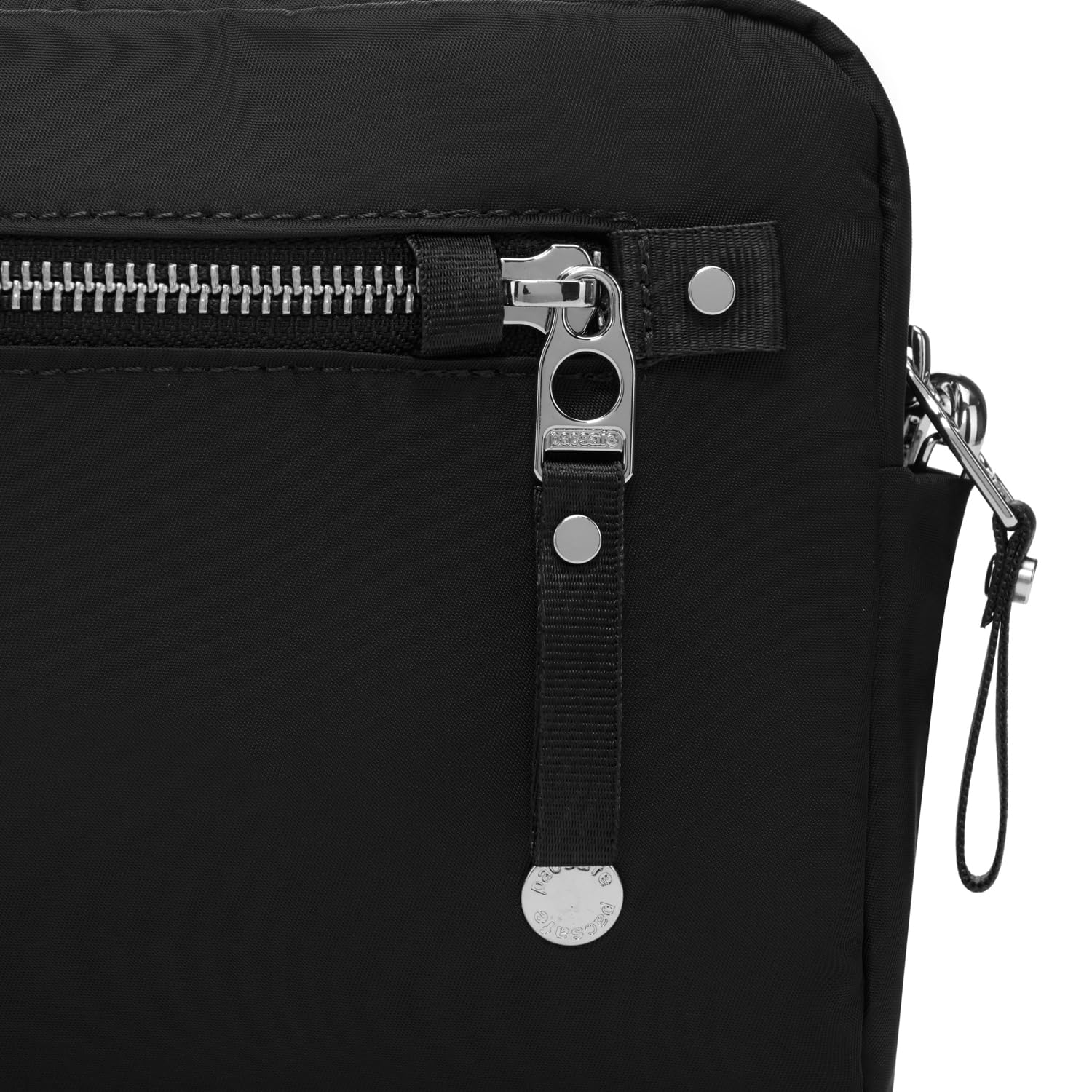 Pacsafe W 3-in-1 Sling ( Black , One Size ) Black One Size U1
