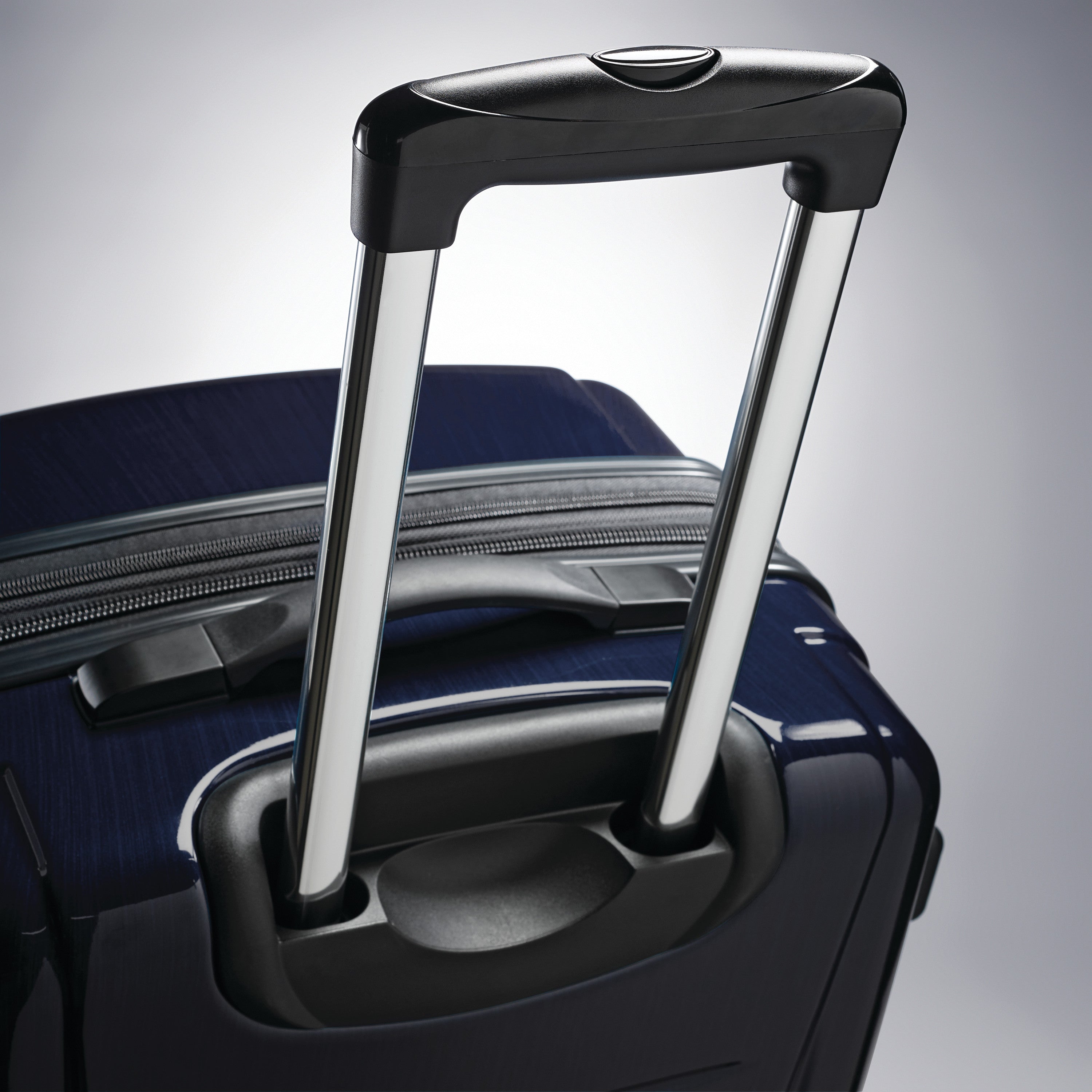 Samsonite Winfield 2 Hardside Luggage with Spinner Wheels U12