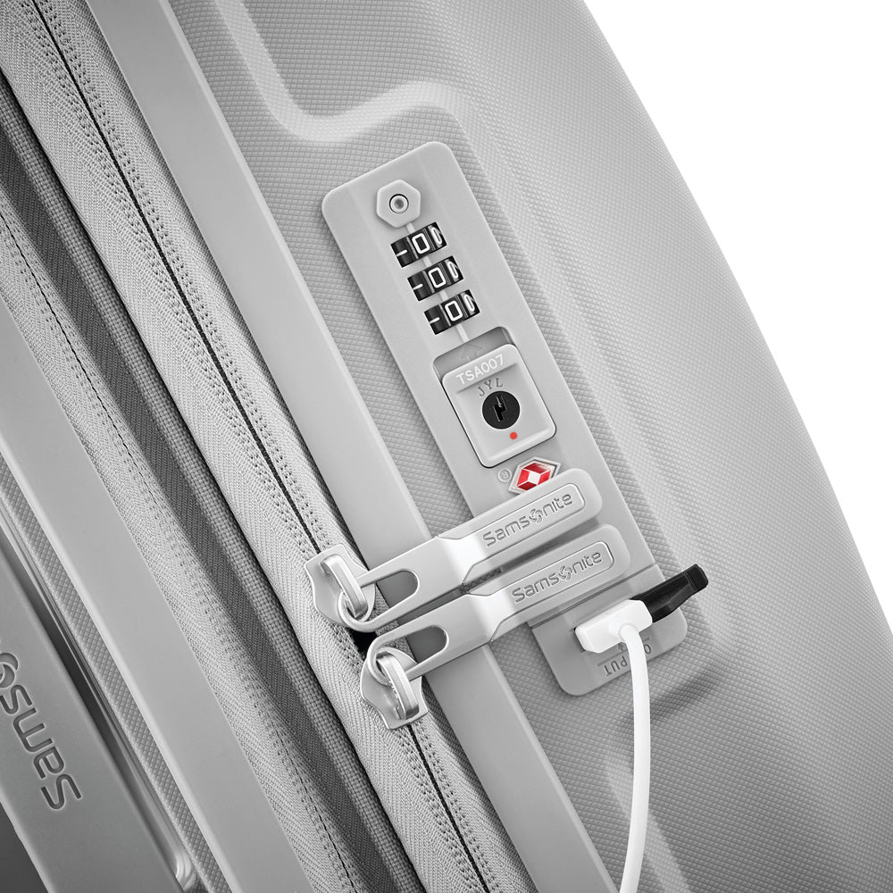 Samsonite Outline Pro Carry-On Spinner ( Misty Grey , One Size ) Misty Grey One Size U1