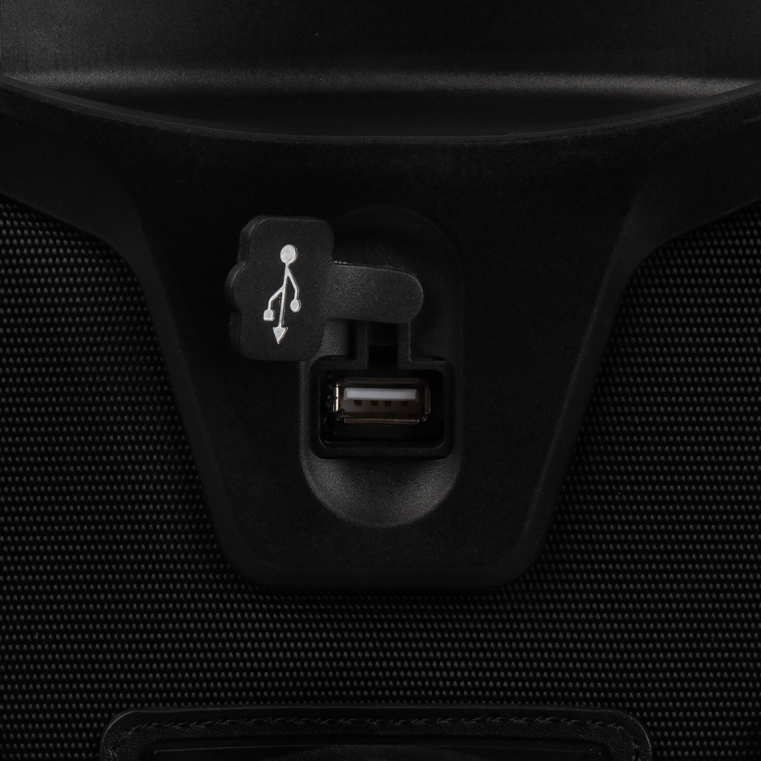 Travelpro Crew Versapack Max Carry-On Exp Rollaboard ( Jet Black , Carry-On 21-Inch ) Jet Black Carry On 21 Inch U7