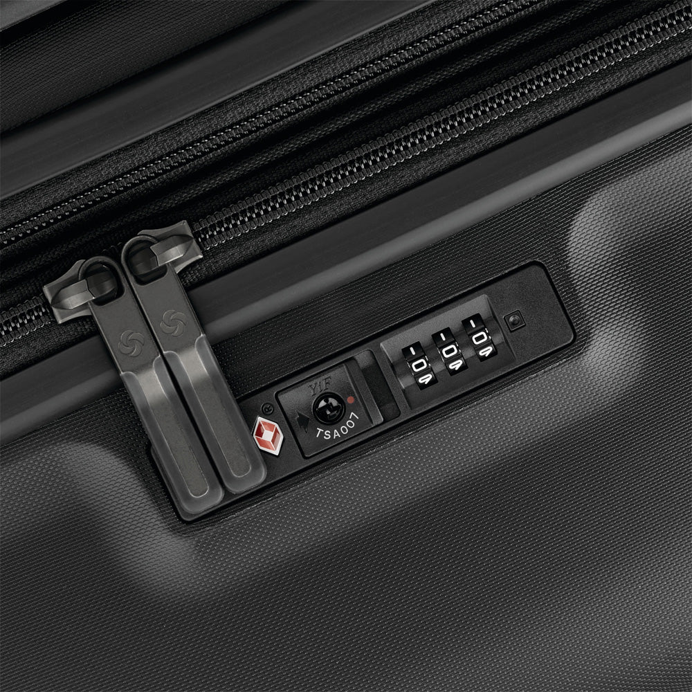 Samsonite Elevation Plus Medium Glider ( Triple Black , One Size ) Triple Black One Size U1