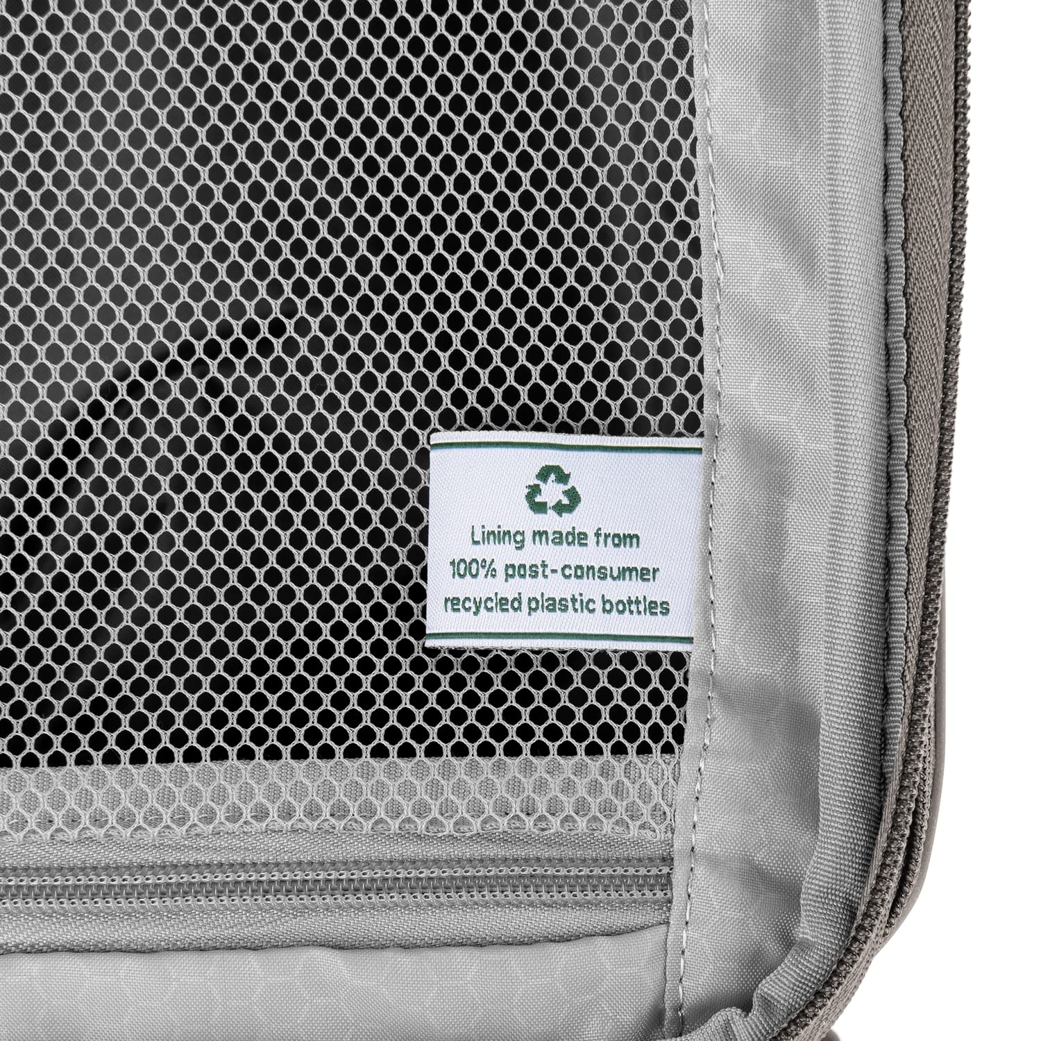 Travelpro Maxlite Air Hardside Expandable Luggage, 8 Spinner Wheels, Lightweight Hard Shell Polycarbonate U5