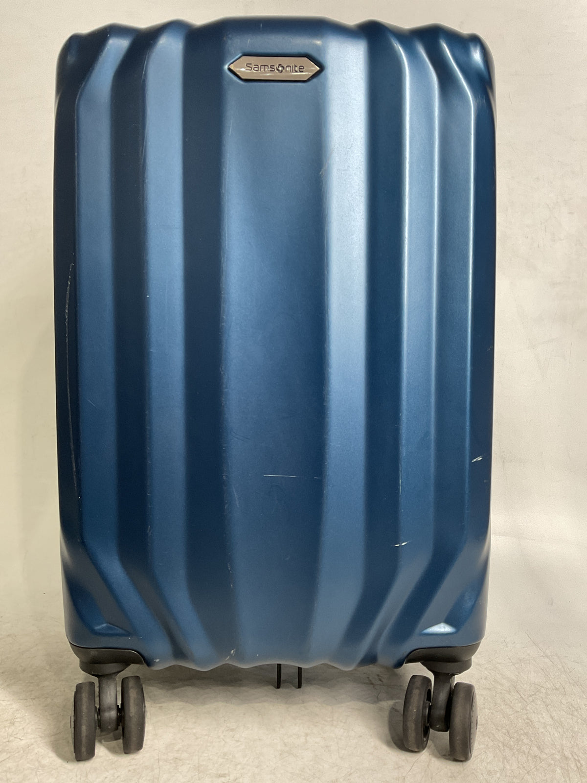 Samsonite carry on luggage 21inch navy U1