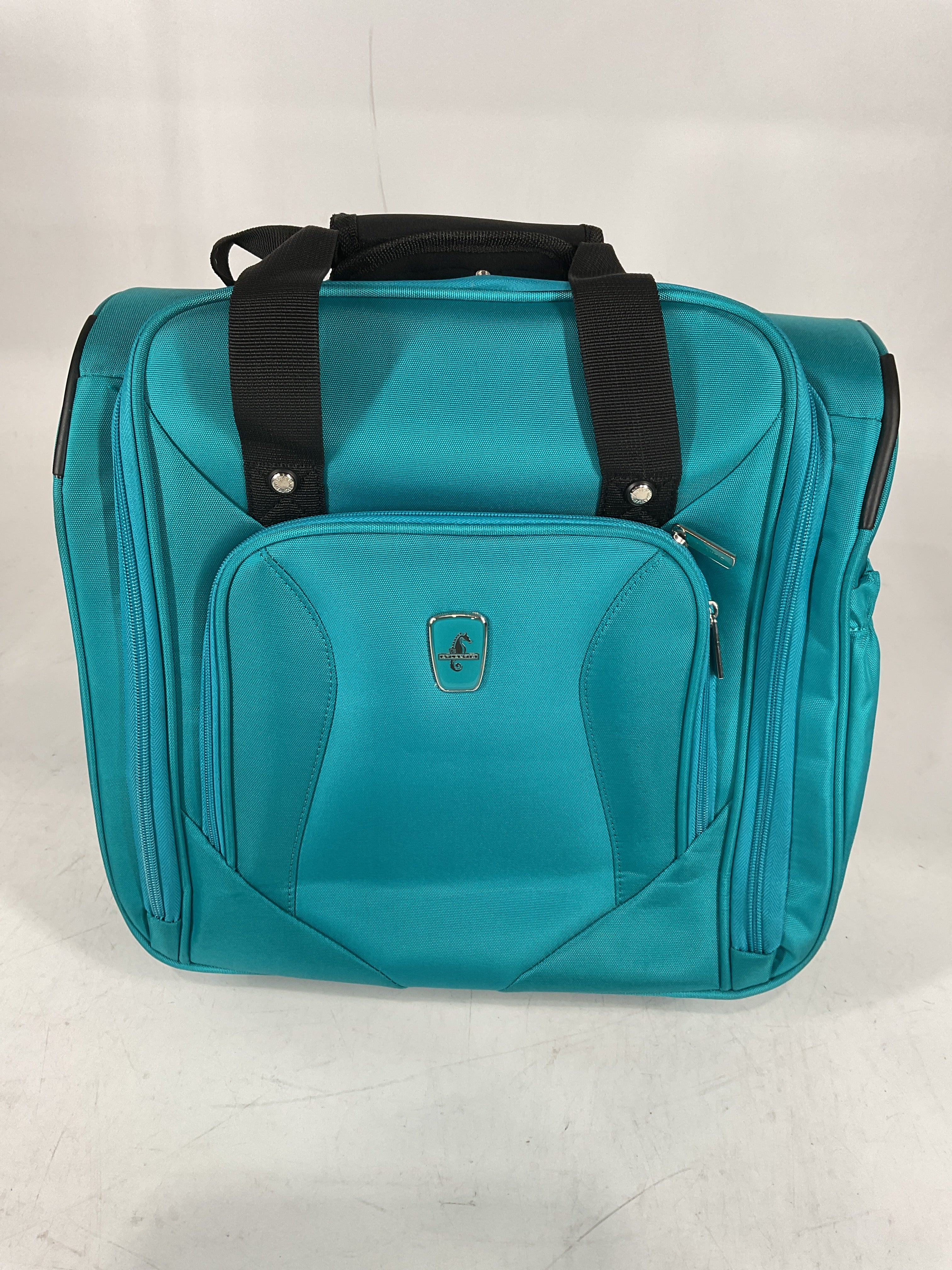 Atlantic Ultra Lite Softsides Rolling Underseat Carry-on U6