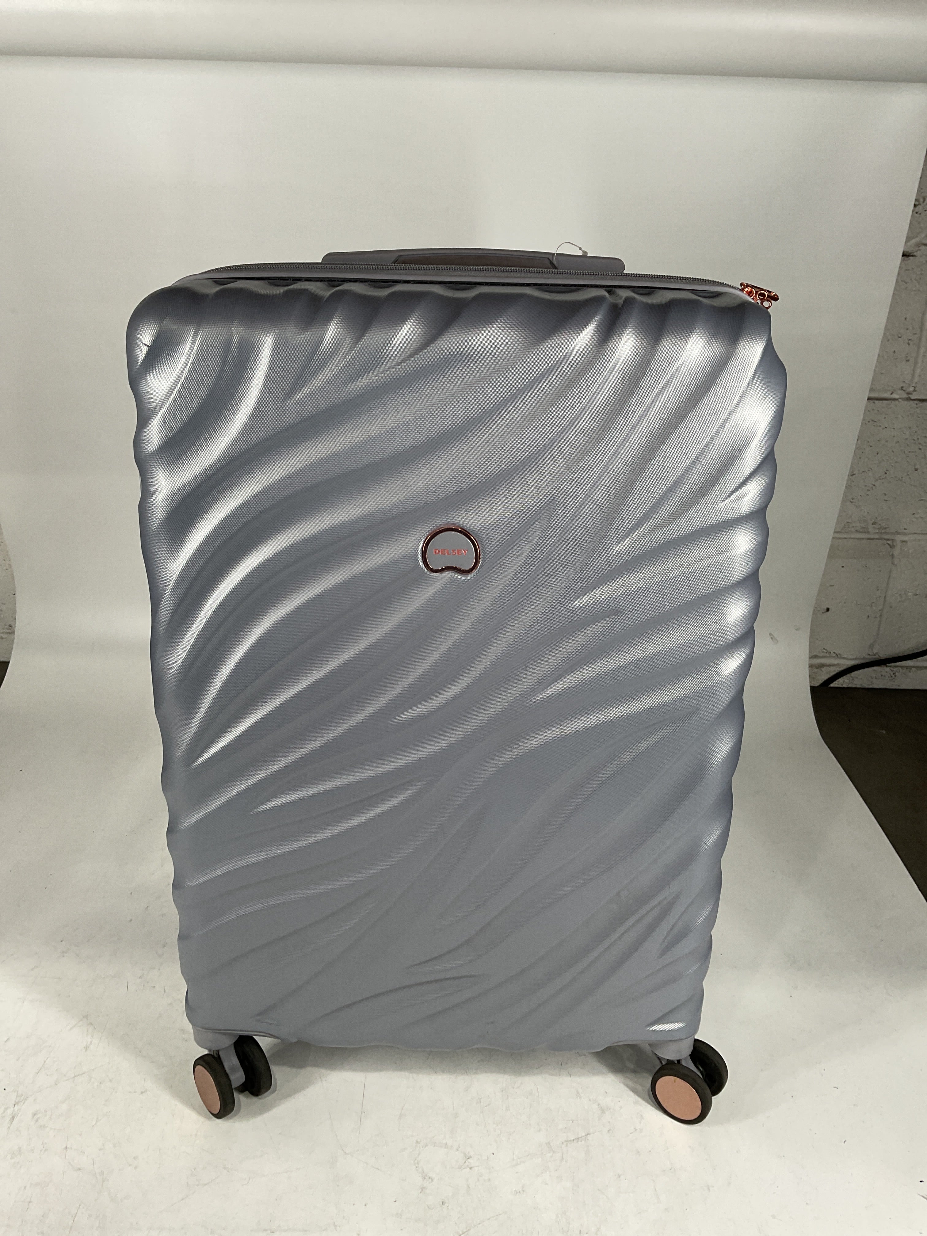 Delsey Alexis Lightweight Luggage Double Wheel Hardshell Suitcases, Expandable Spinner Suitcase with TSA Lock U1