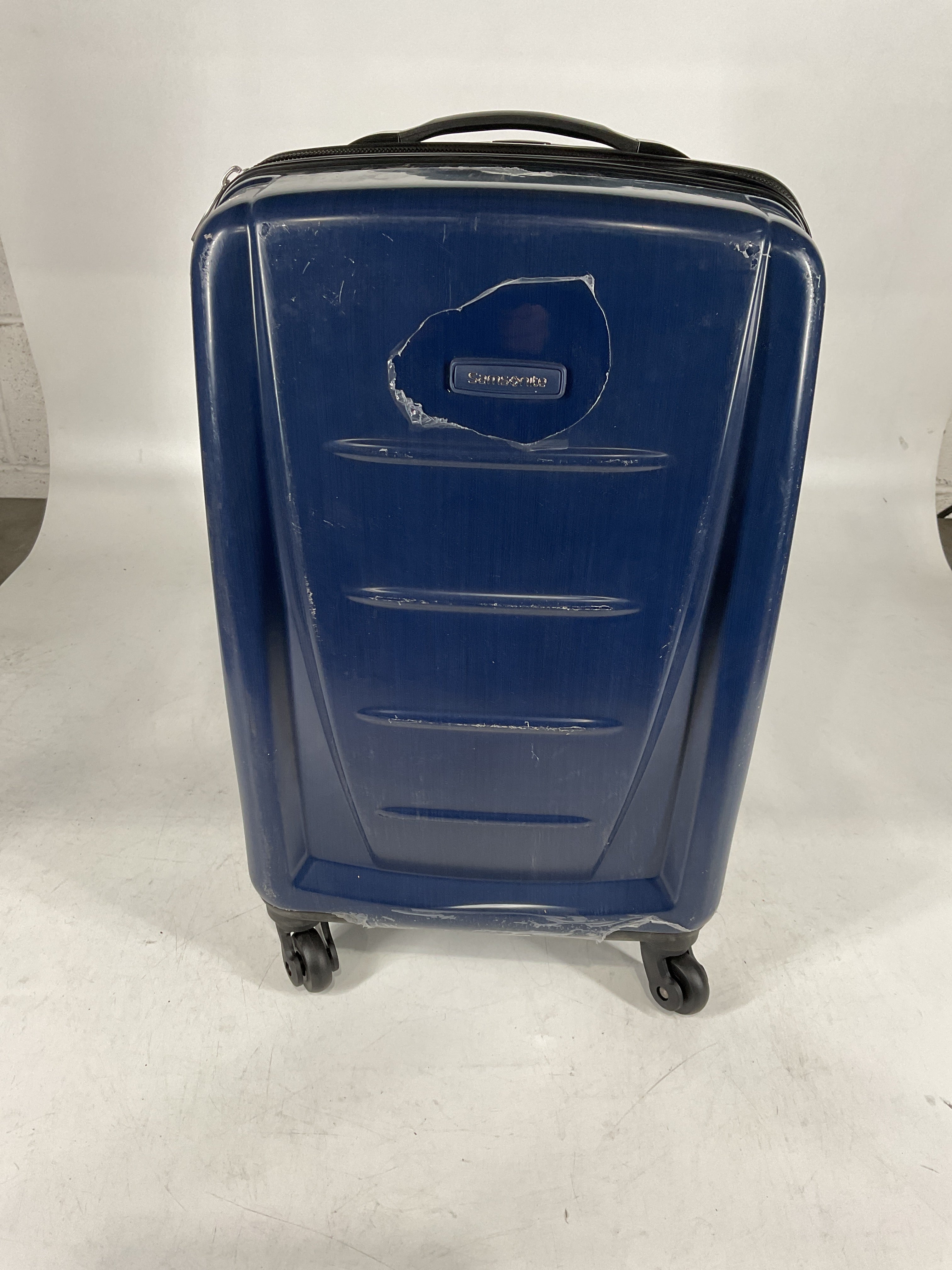 Samsonite Winfield 2 Hardside Luggage with Spinner Wheels U6