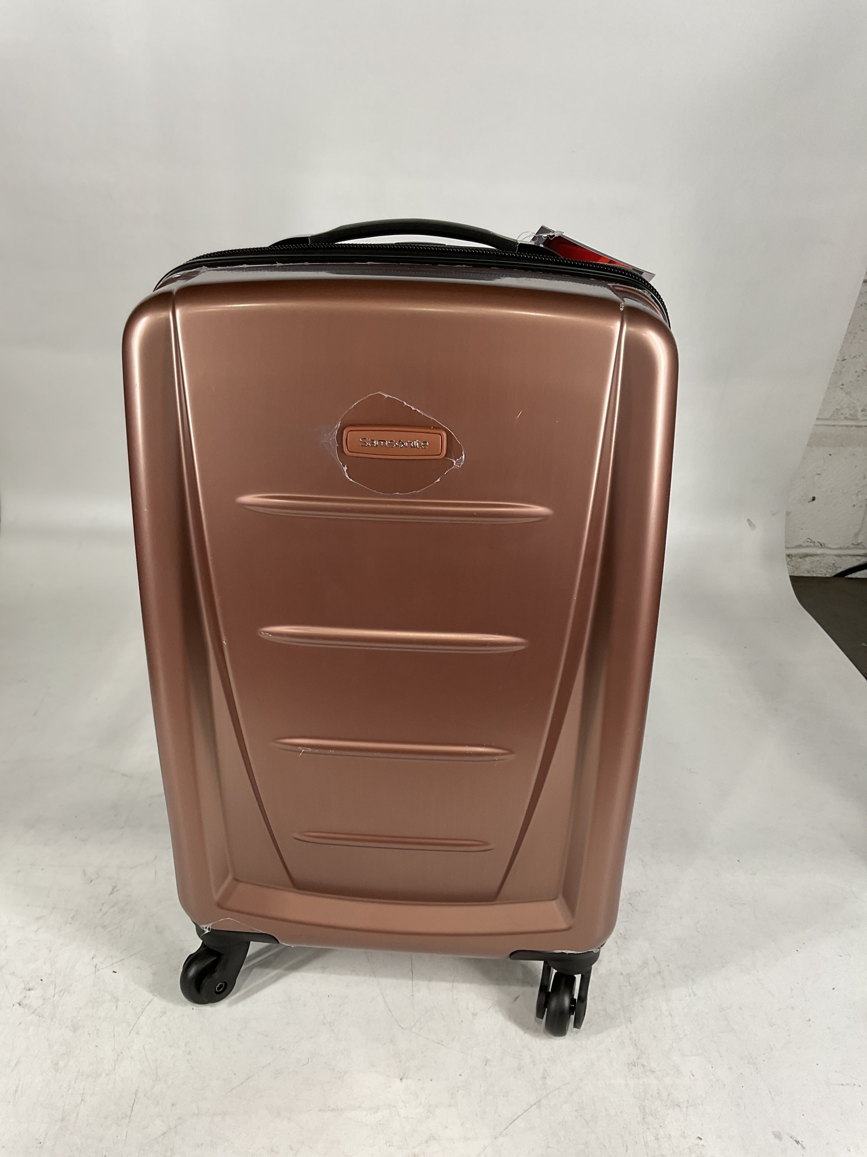 Samsonite Winfield 2 Hardside Luggage with Spinner Wheels U8