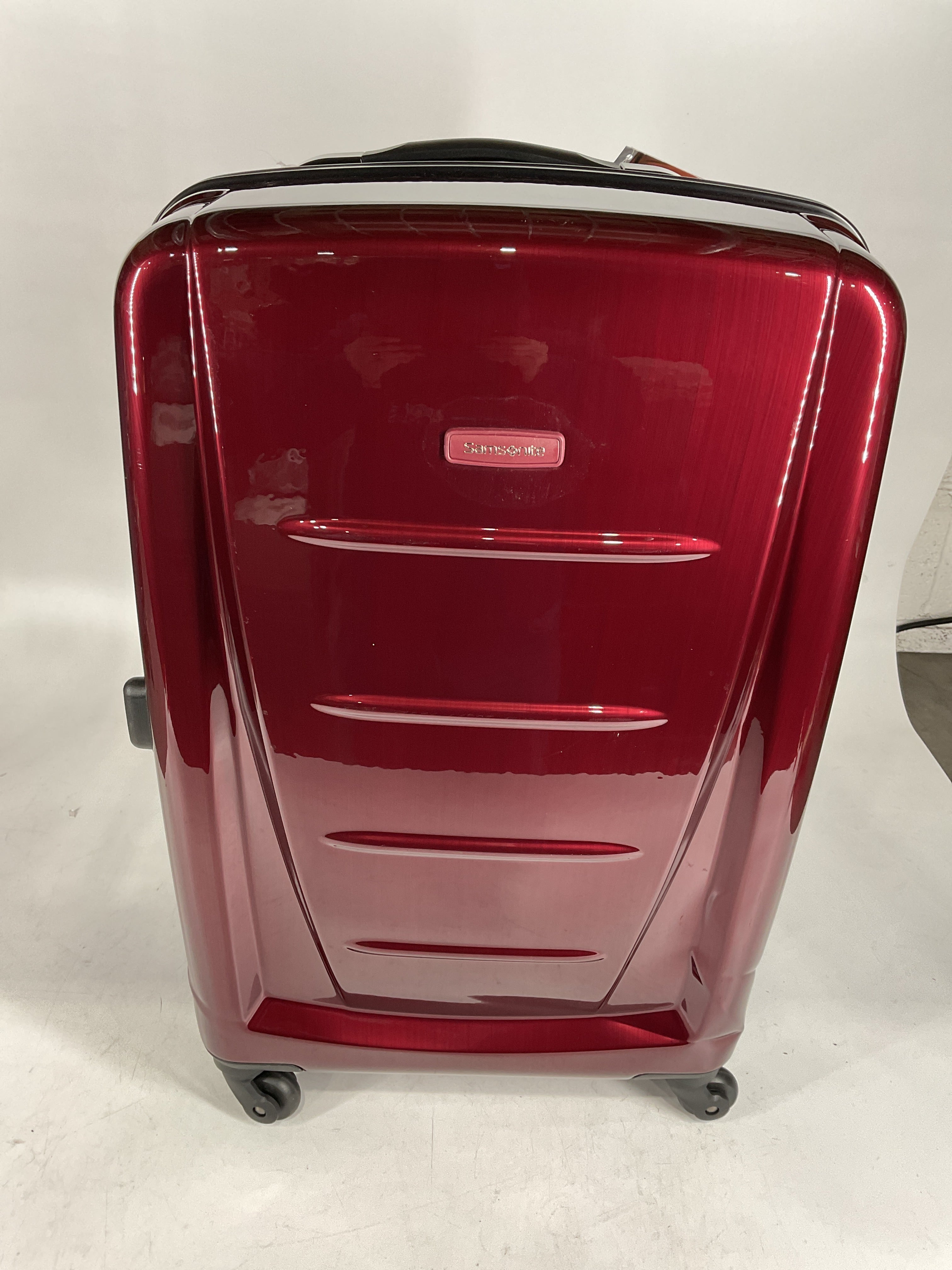 Samsonite Winfield 2 Hardside Luggage with Spinner Wheels U3